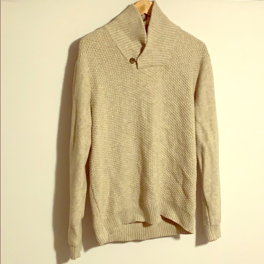 Long turtleneck sweater (tan)
